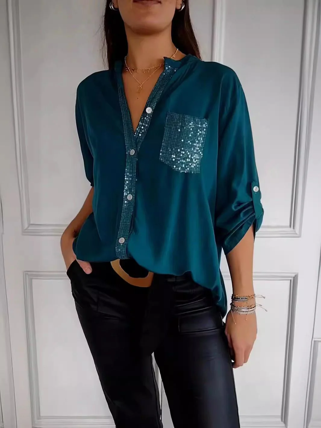 Chemisier Femme Blanche En Coton À Coupe Élancée Et Manches Longues - Image 9