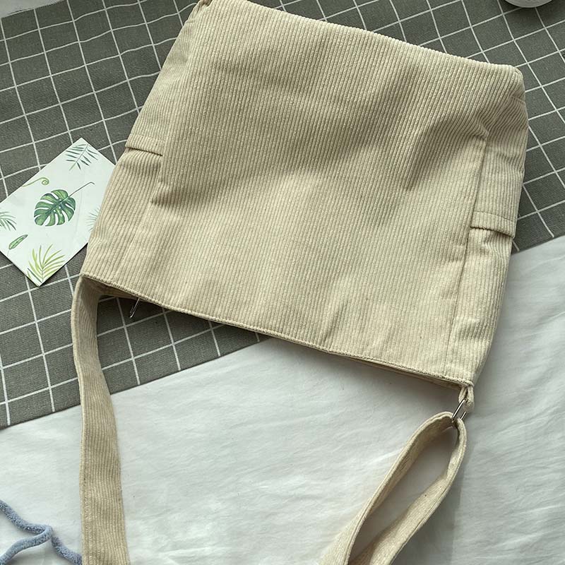 Sac bandoulière en velours côtelé - Image 11