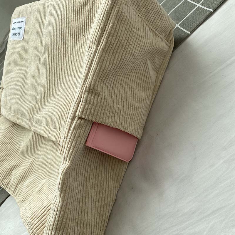 Sac bandoulière en velours côtelé - Image 14
