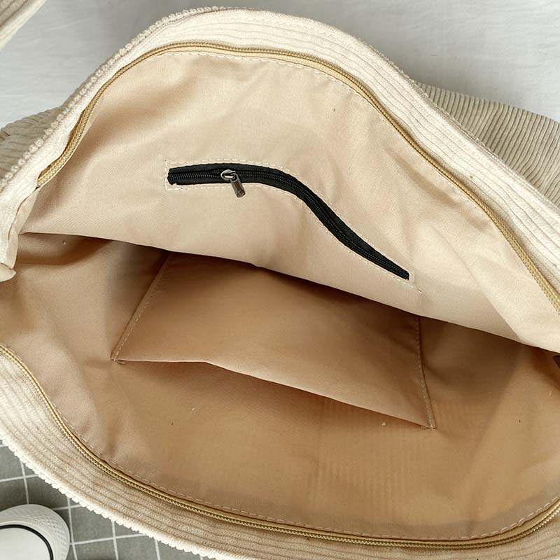 Sac bandoulière en velours côtelé - Image 6